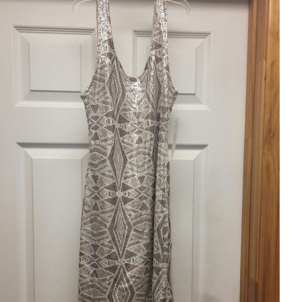 Timing Sequin Bodycon Dress Silver Geometric Sleeveless Party Dress